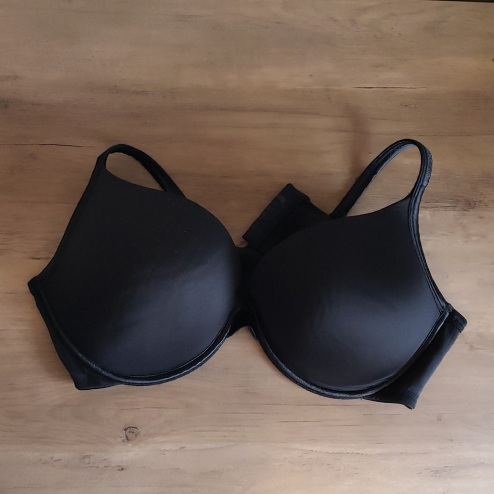 OLGA Black Bra